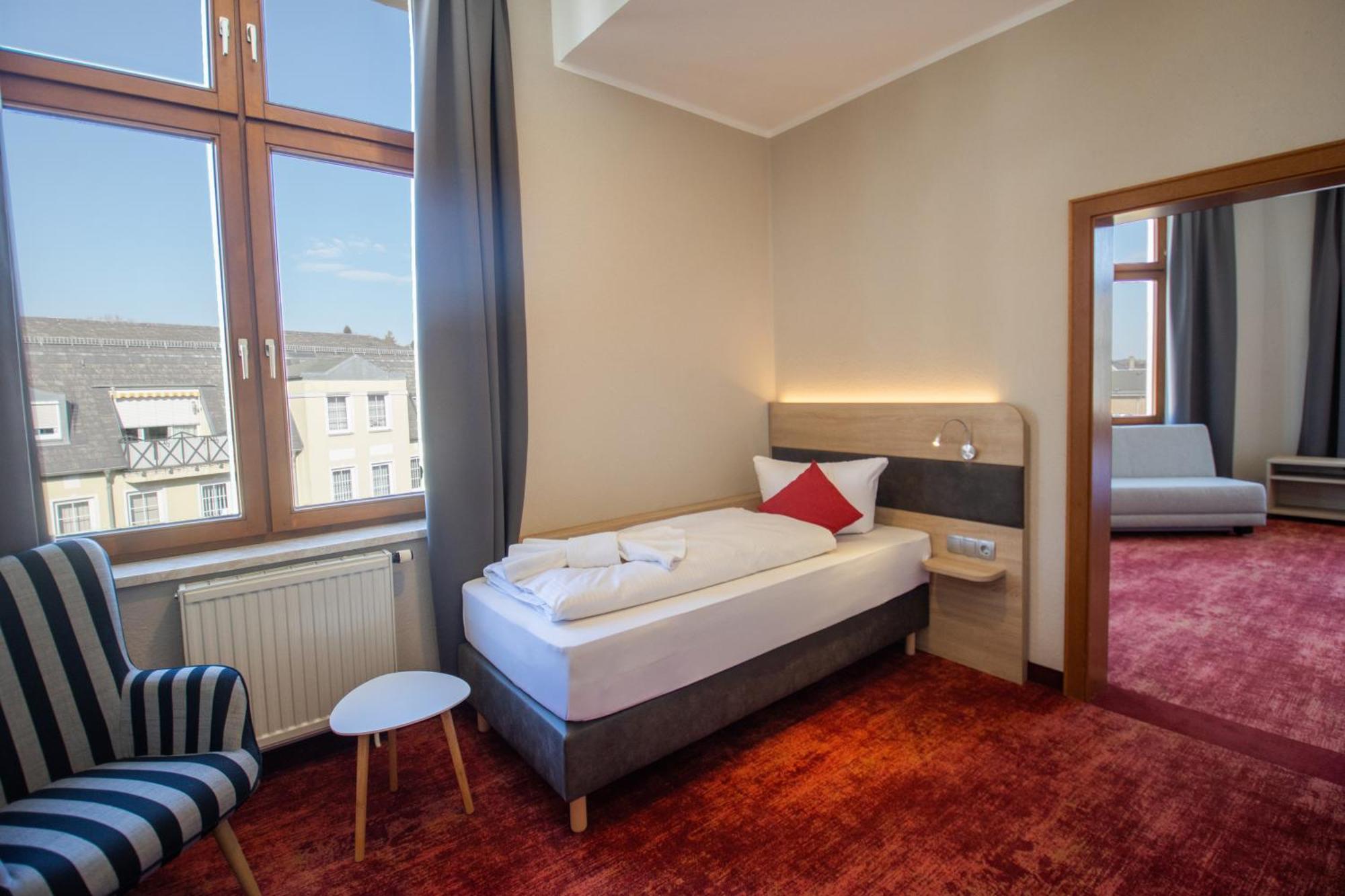 Hotel Lengenfelder Hof Lengenfeld  ภายนอก รูปภาพ
