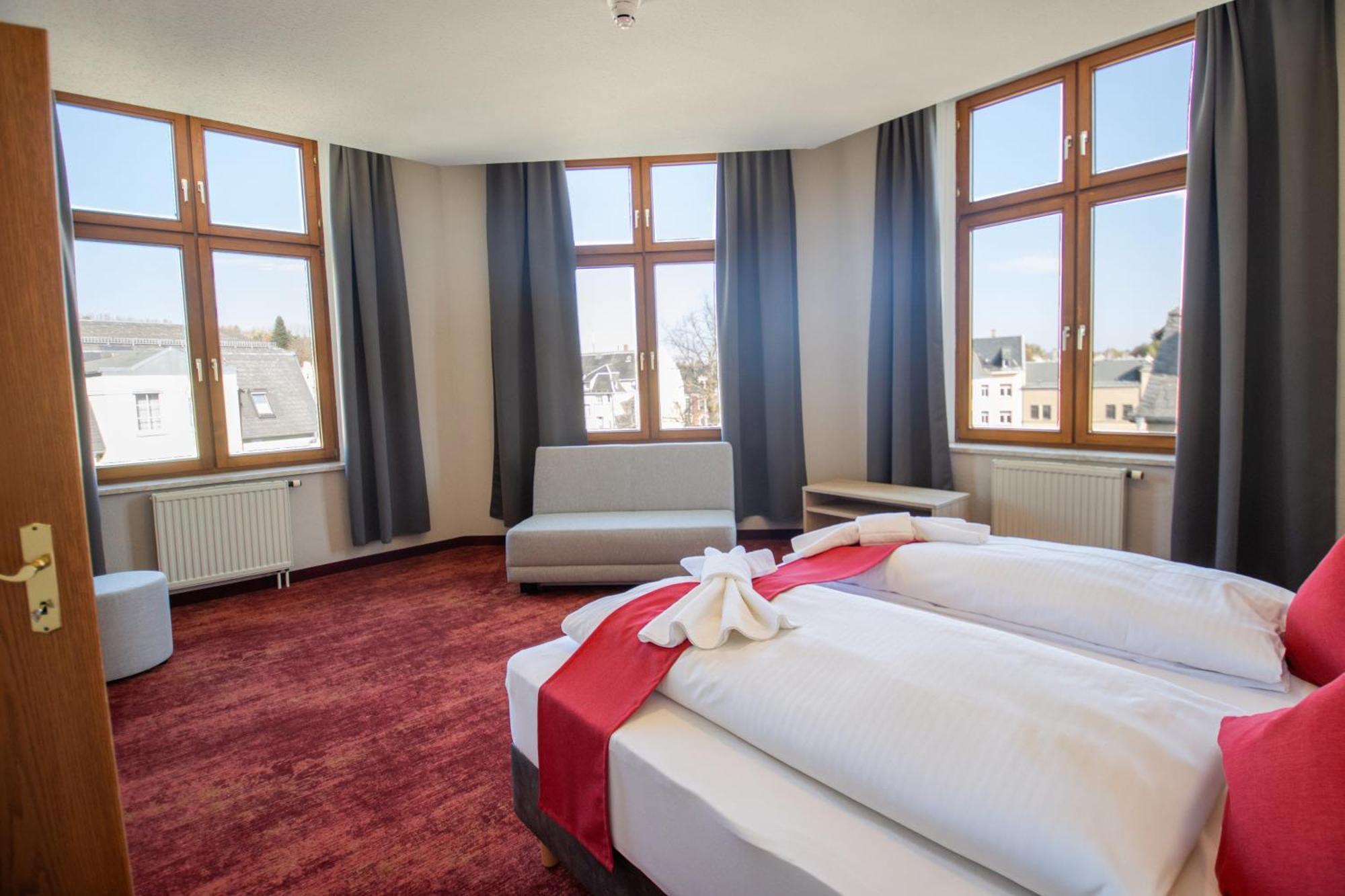 Hotel Lengenfelder Hof Lengenfeld  ภายนอก รูปภาพ