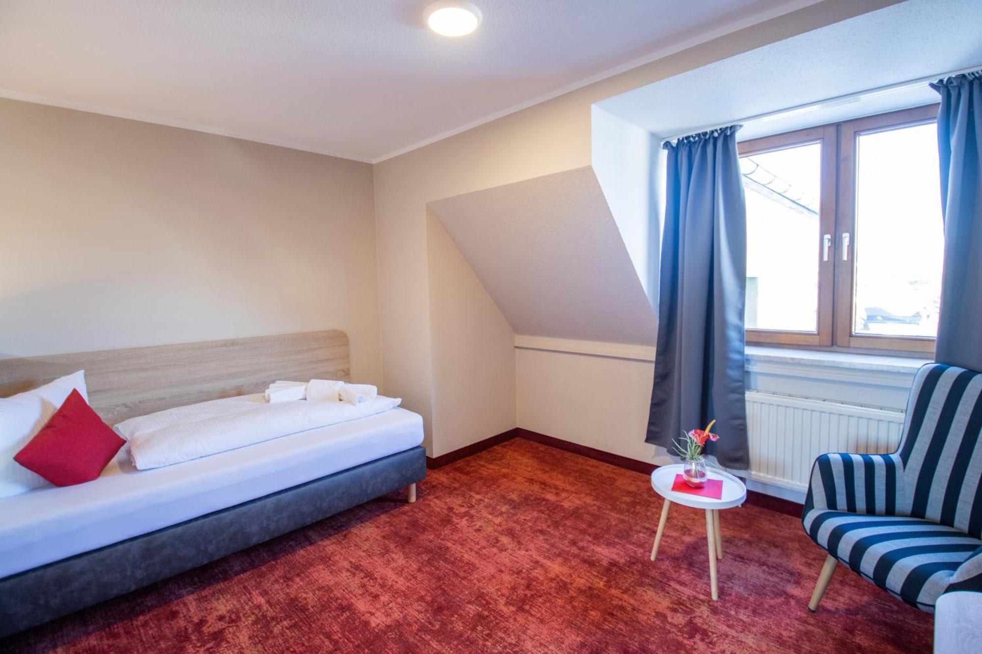 Hotel Lengenfelder Hof Lengenfeld  ภายนอก รูปภาพ