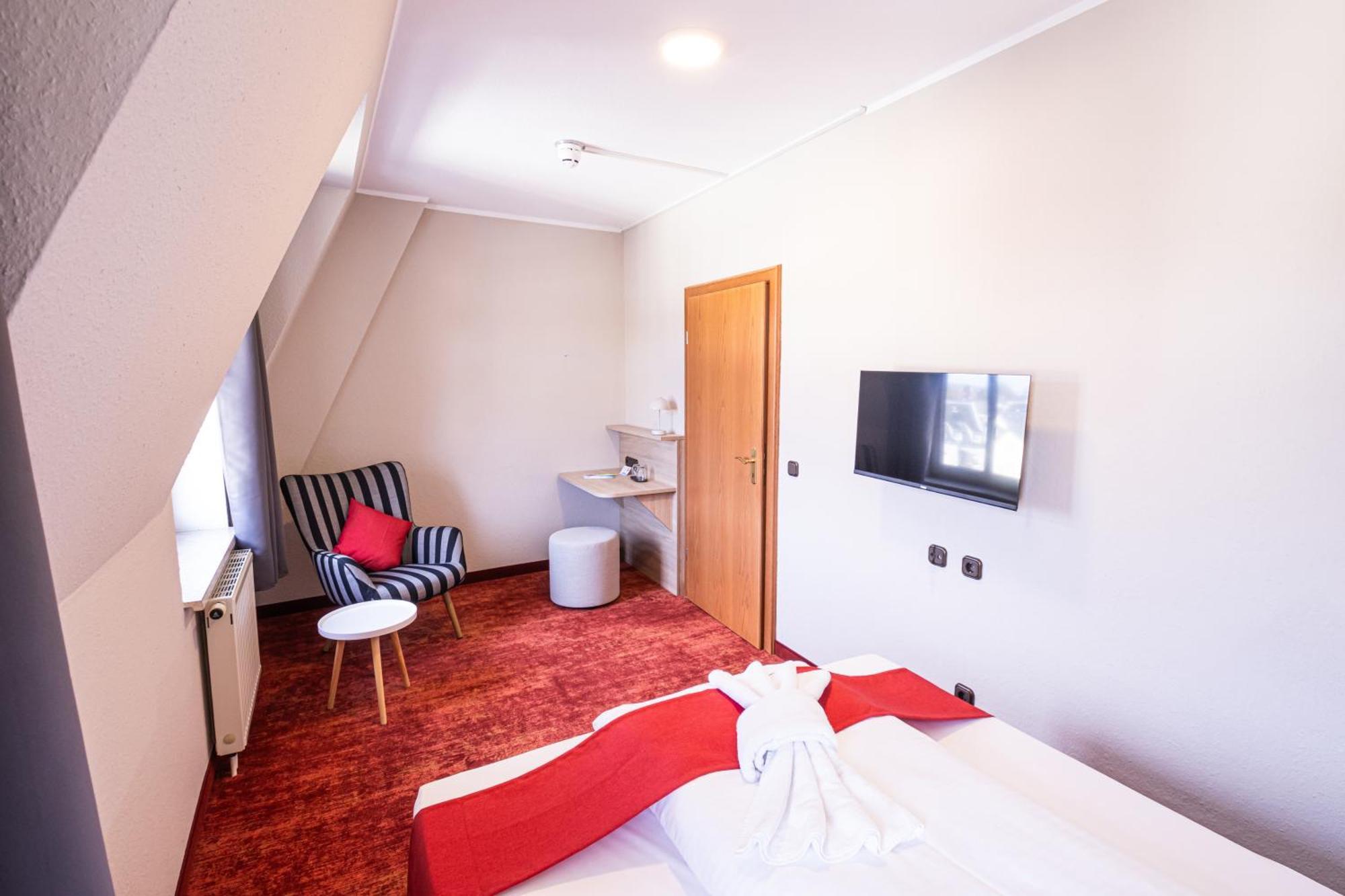 Hotel Lengenfelder Hof Lengenfeld  ภายนอก รูปภาพ